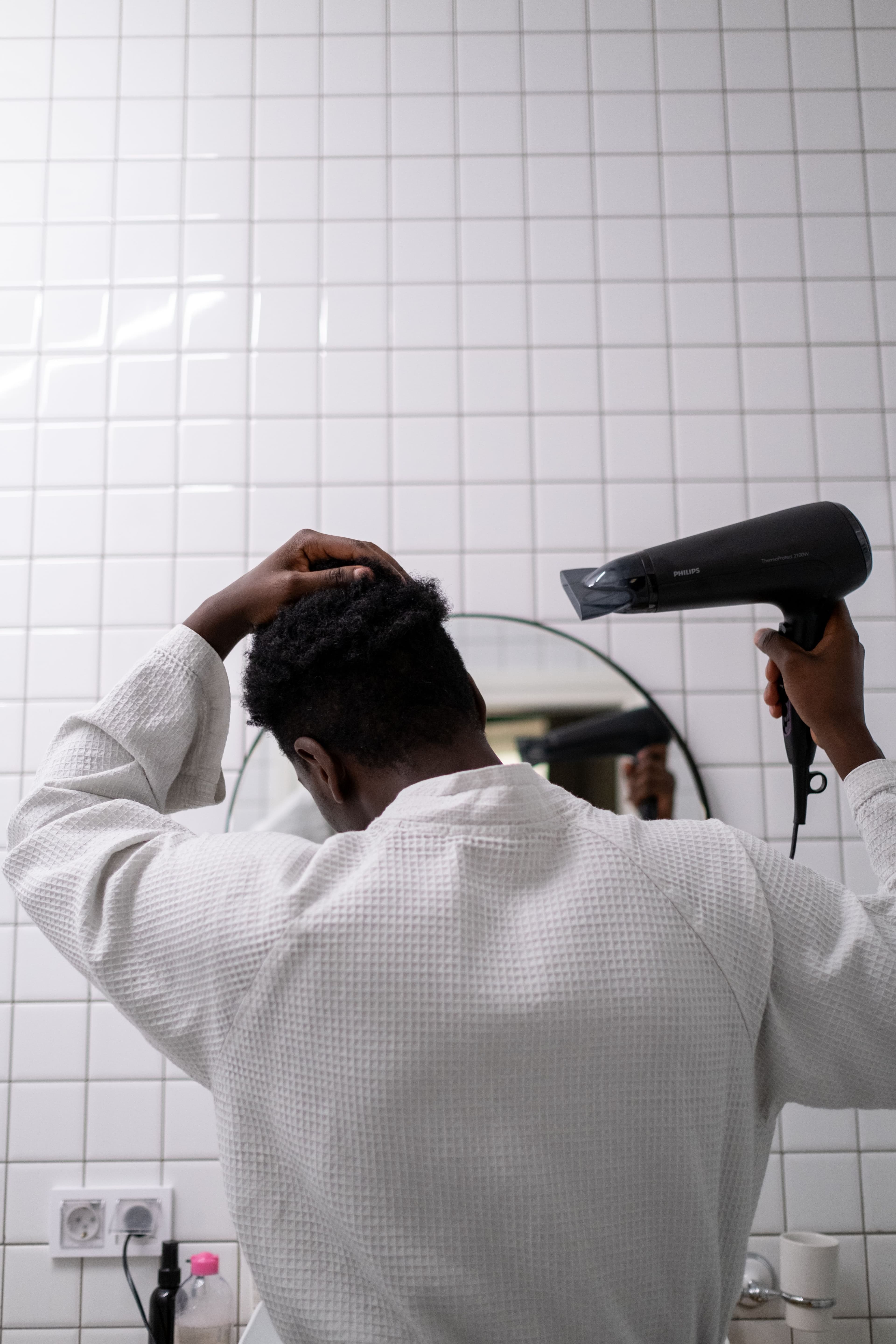 The Real Reason Your Scalp Is Dry — And It's Not Your Shampoo